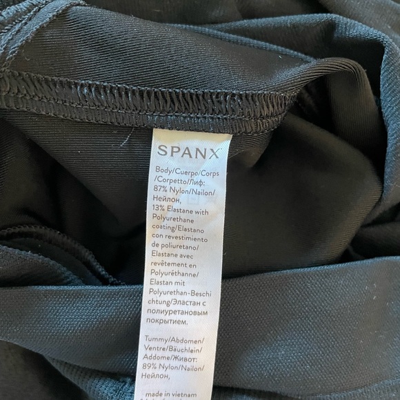 Spanx Mama Faux Leather Maternity Leggings Size Small - Picture 8 of 10
